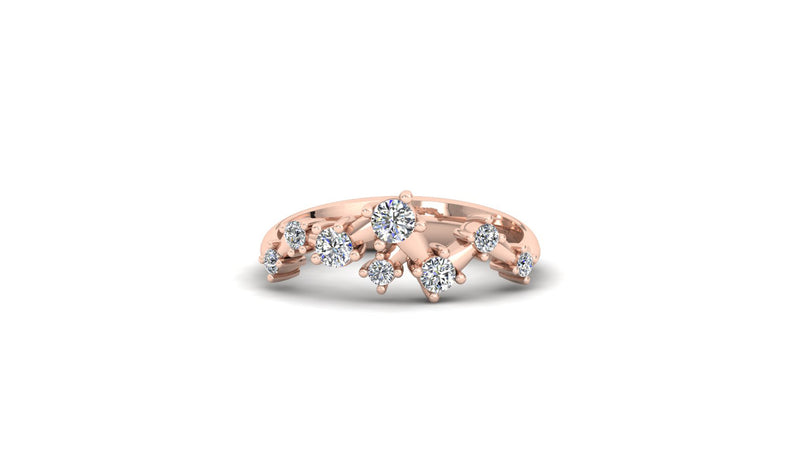 Couronne ring in rose gold, set with 8 brilliant cut diamonds.