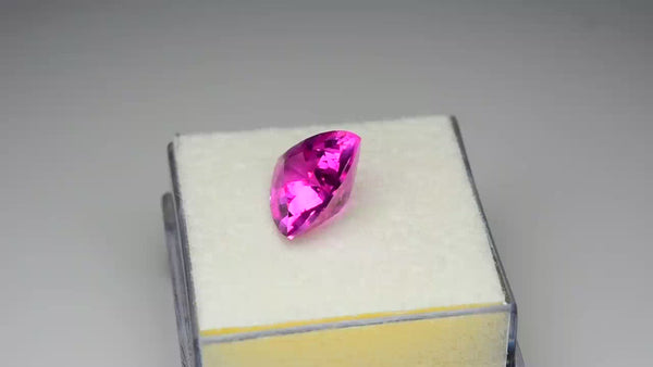 Lustrous rich bubble-gum/hot-pink sapphire.